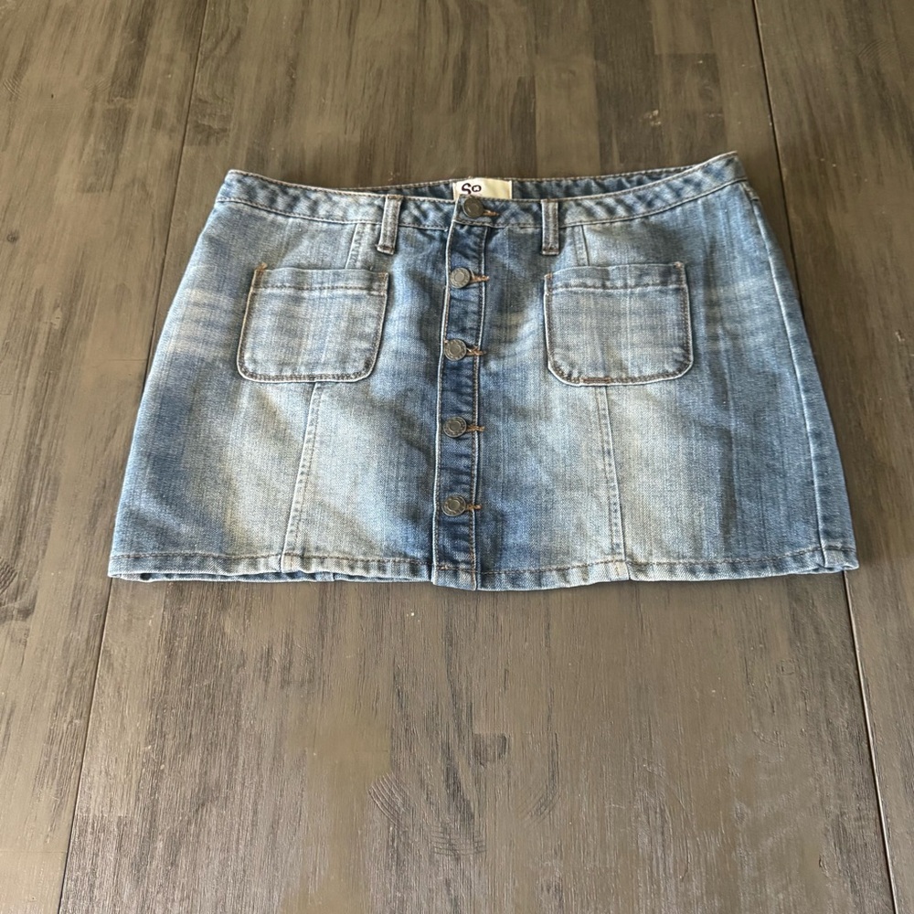 So Denim Mini Skirt Size M 11 Button-Front Cowgirl Rodeo Festival Concert